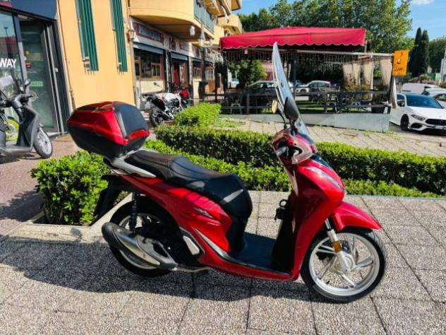 HONDA SH 150 TUTTO INCLUSO ANCHE PASSAGGIO! MINI RATE rif. 23811326 - Foto 2