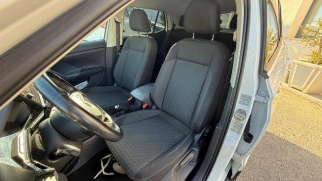 VOLKSWAGEN T-Cross 1.6 TDI SCR Style BMT rif. 24096091 - Foto 9