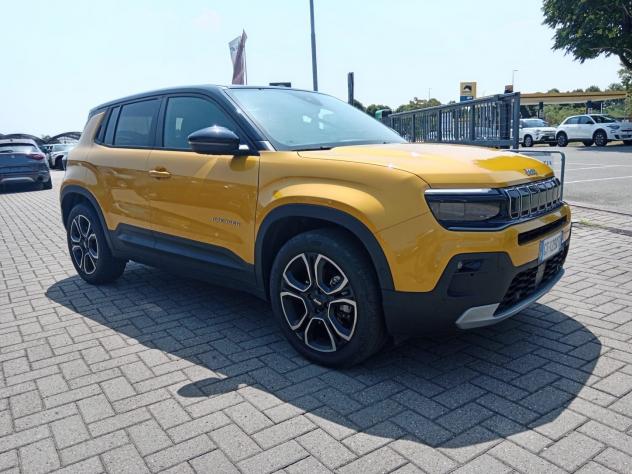 Jeep Avenger e-Hybrid 1.2 MHEV e-Hybrid Turbo Summit - Foto 3