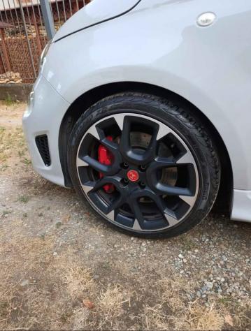Abarth 695 1.4 T-Jet 180cv 70º Anniversario - Foto 2
