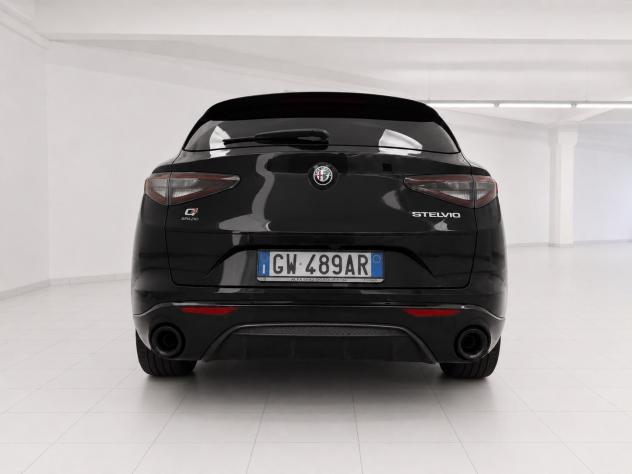 Alfa Romeo Stelvio 2.2 TD 210 CV Veloce AT8 Q4 - Foto 4