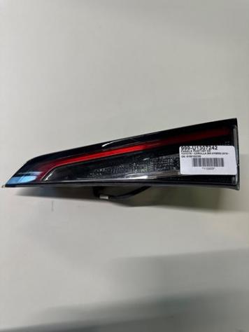 FANALE POST INT DX 999-U1307242 Parti elettriche  Fanaleria  Fanali  Fanale int. post. d TOYOTA - COROLLA SW HYBRID 2019 -