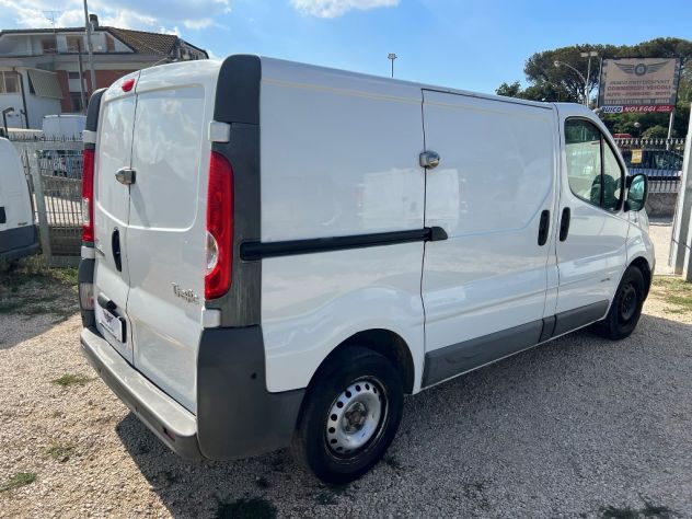 Renault Trafic 2.0 DCI H1 L1 3 Posti - Foto 3