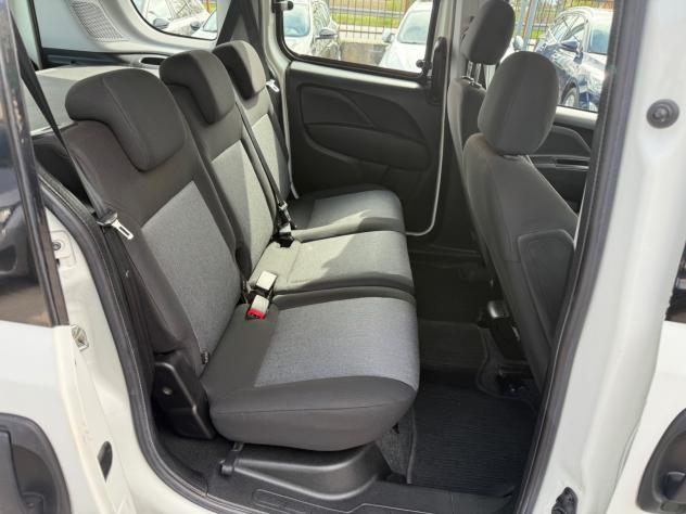 Fiat Doblo 1.3 95 cv 5 POSTI - Foto 10
