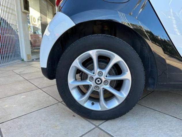 SMART ForFour 1.0 71CV AUTOMATICA NEOPATENTATI CERCHI 15" rif. 18395556 - Foto 8