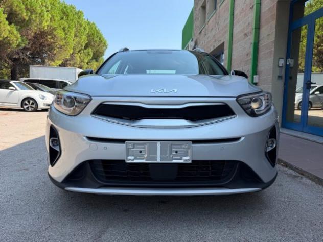 KIA Stonic 1.2 DPI 84CV UNIPROPRIETARIO RETROCAMERA rif. 23996536 - Foto 3