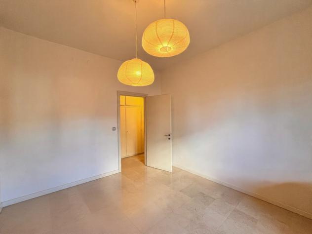 APPARTAMENTO di 4 vani e di 142 mq (BOLOGNA) rif. V04 - Foto 7
