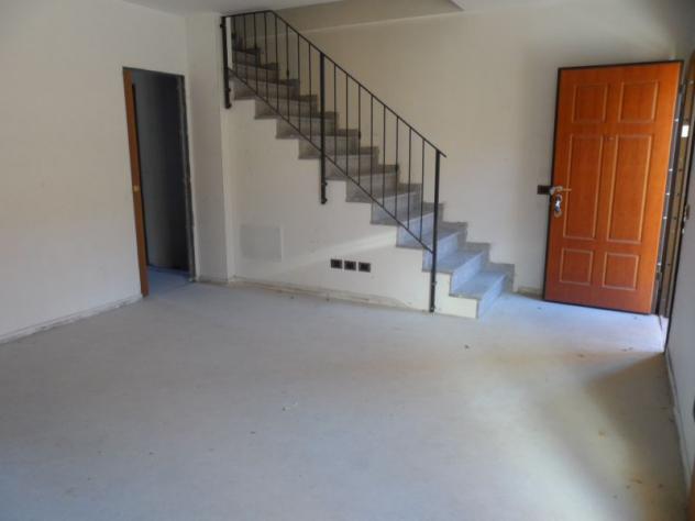 VILLA A SCHIERA di 3 vani e di 150 mq (CAVENAGO DI BRIANZA) rif. IGC VILLA CENTRALE - Foto 11