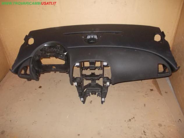 CRUSCOTTO OPEL ASTRA (P10) 5p VENDUTO SOLO IN ABBINAMENTO KIT AIRBAG
999-U35677 Carrozzeria Allestimenti interni Cruscotto strumenti OPEL - ASTRA