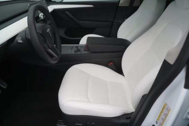 TESLA Model Y Model Y RWD - Foto 9