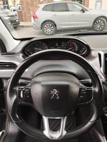 Peugeot 2008 1.6 e-HDi 92 CV Stop&Start Allure - Foto 5