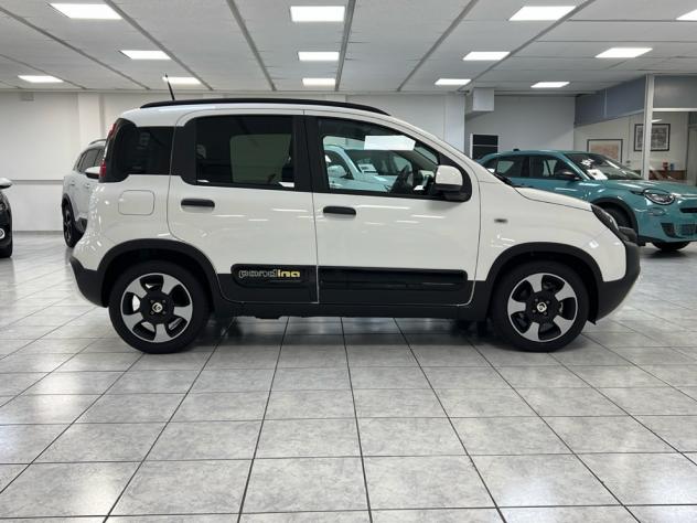 FIAT Pandina 1.0 FireFly 70cv S&S Hybrid Cross - Foto 4