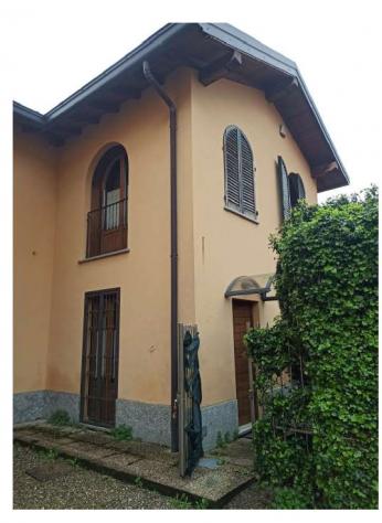339/2024 1 CO - Trilocale in asta a Longone al Segrino - Foto 2