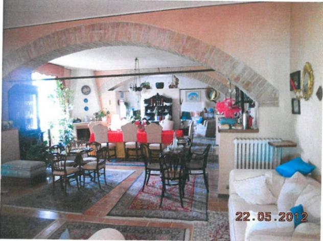 Immobile in asta di 455 m² con più di 5 locali in vendita a Perugia - Foto 5