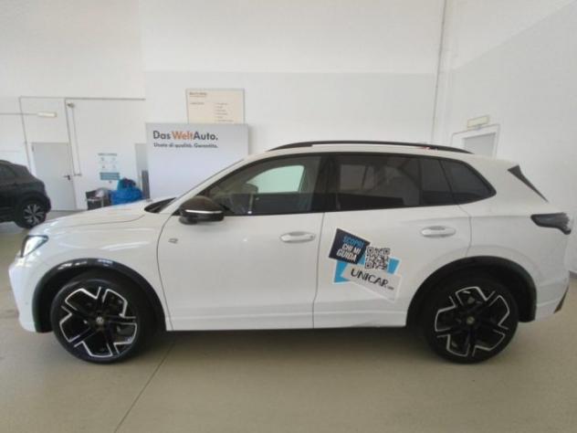 VOLKSWAGEN Tiguan 1.5 MILD HYBRID BENZINA 150 CV ACT DSG R-Line Plus rif. 23909204 - Foto 4