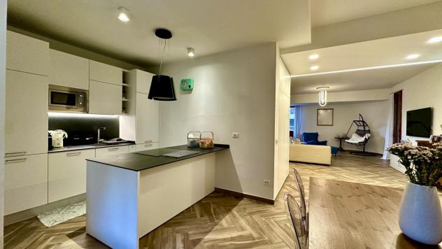 APPARTAMENTO di 6 vani e di 180 mq (FIRENZE) rif. AAJ364 - Foto 4