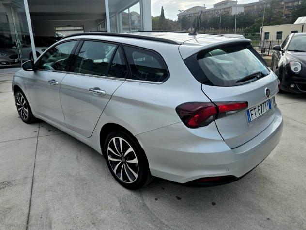 FIAT Tipo 1.6 Mjt S&S SW Lounge LED,NANI - Foto 9
