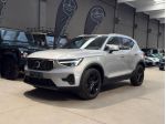 VOLVO XC40 B3 automatico Plus Bright rif. 23495134