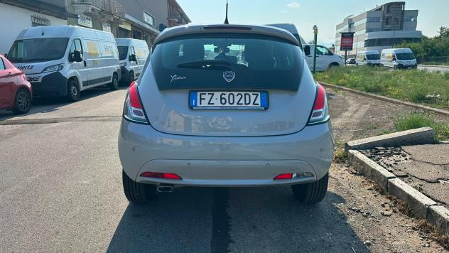 Lancia Ypsilon 1.2 69 CV 5 porte GPL Ecochic Gold - Foto 6