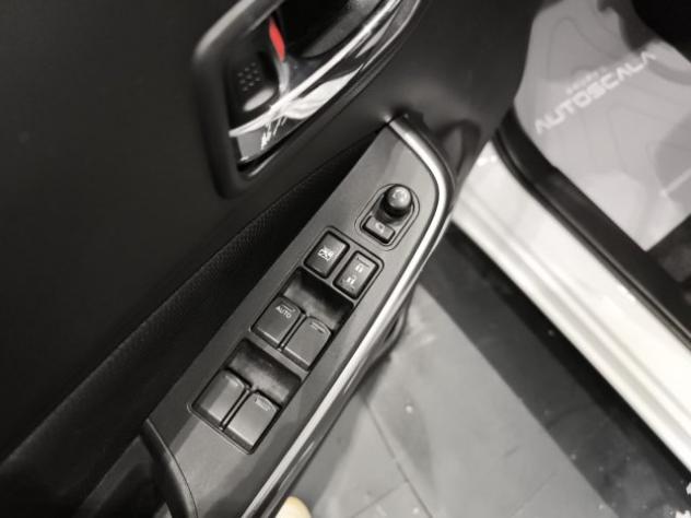 SUZUKI Swift 1.2 Hybrid 83cv Top rif. 24038283 - Foto 8