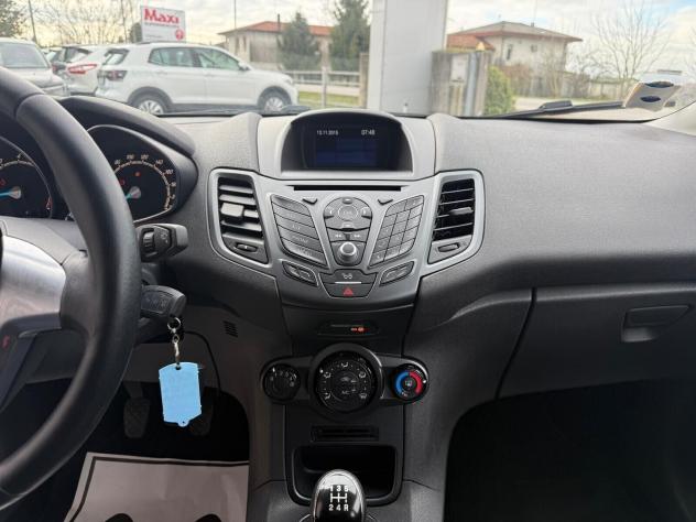 Ford Fiesta 1.2 Benzina Neopatentati - Foto 8