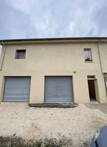 INCREDIBILE OPPORTUNITA`IMMOBILIARE: ELEGANTE APPARTAMENTO AL PIANO TERRA - Foto 4