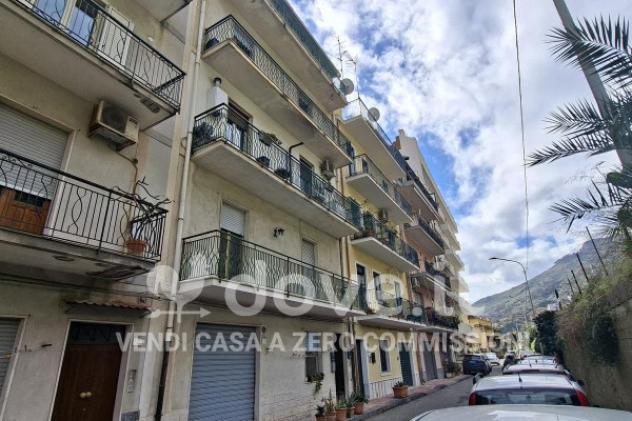 Appartamento di 110 m² con 4 locali in vendita a Letojanni - Foto 2
