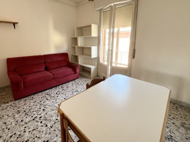 2 camere, soggiorno, cucina abitabile, Zona Universitaria! - Foto 3