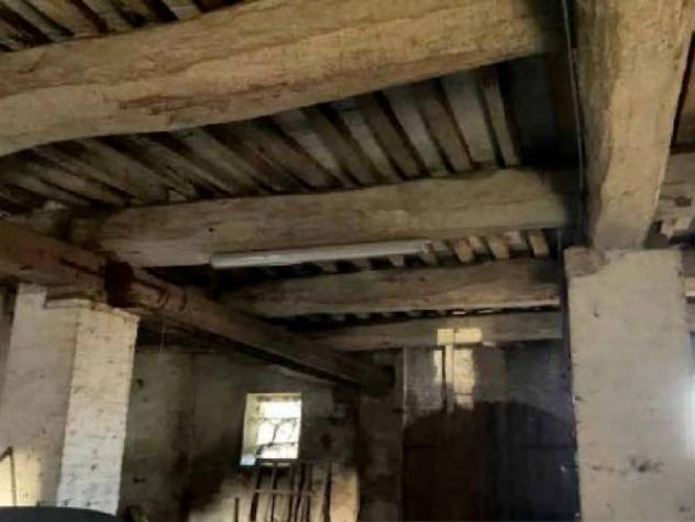 Immobile in asta di 294 m² con più di 5 locali in vendita a Suzzara - Foto 13