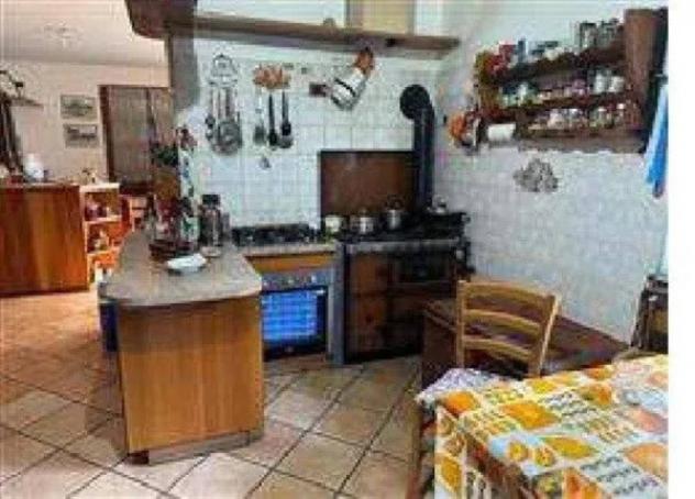 Immobile in asta di 157 m² con più di 5 locali in vendita a Visco - Foto 12