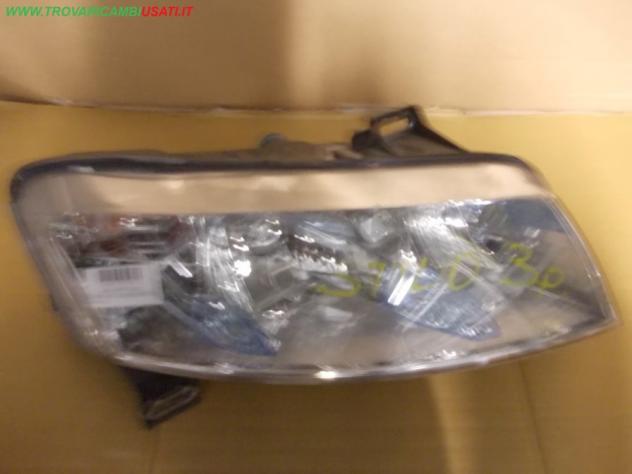 PROIETTORE D. NO FENDI FIAT STILO (192-2C/2V)  Parti elettriche  Fanaleria  Proiettori  Proiettore ant. FIAT - STILO - 01-10-2001 - 01-06-2009