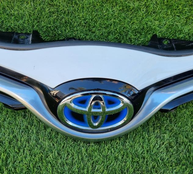 MASCHERINA ANTERIORE TOYOTA Yaris Serie 53101-0D650 (1416) - Foto 4