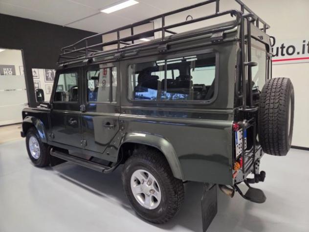 LAND ROVER Defender 110 2.4 TD4 7 POSTI AUTOVETTURA rif. 24182638 - Foto 6