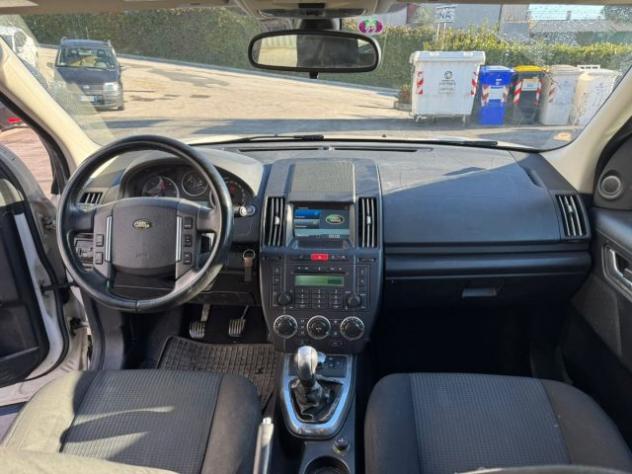 LAND ROVER Freelander 2.2 TD4 S.W. XS TD4.e RECANATI rif. 21804388 - Foto 7