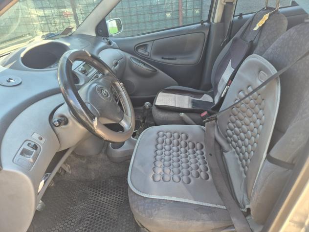 Toyota Yaris 1.4 tdi D-4D cat 5 porte - Foto 7