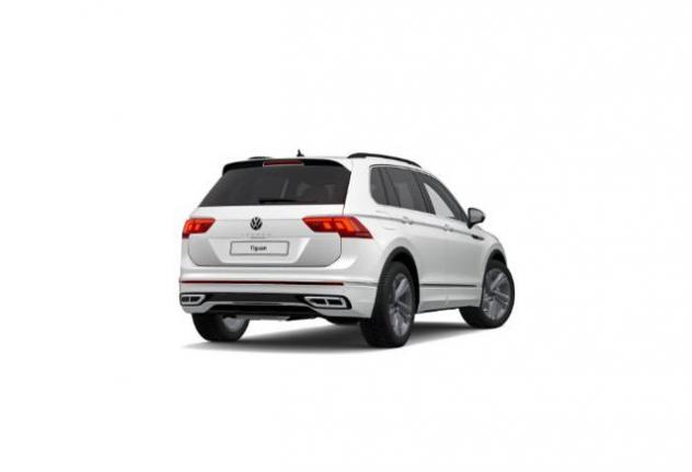 VOLKSWAGEN Tiguan R-Line 2.0 TDI 150 CV SCR DSG rif. 23883905 - Foto 5
