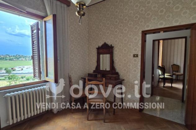Villa di 400 m² con più di 5 locali e box auto in vendita a Montepulciano - Foto 20