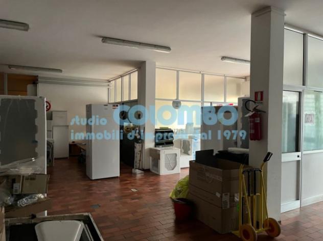 Immobile di 350 m² con 5 locali in vendita a Brescia - Foto 4