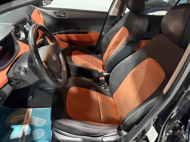 Hyundai i10 Benzina Neopatentati - Foto 9