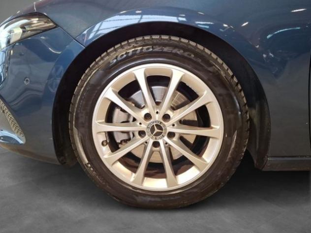 MERCEDES-BENZ A 200 d Automatic Sport rif. 23703359 - Foto 4