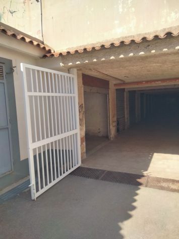 Posto moto o auto in garage coperto - Foto 4