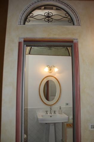 Orvieto centro - Appartamento perfettamente ristrutturato con balcone in vendita in posizione centralissima - Foto 10