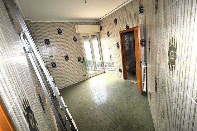 Rif. 9691 - Soluzione indipendente con ampio Terrazzo + Comm.le - Foto 6