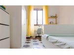Ampia Stanza 16mq in Appartamento Ristrutturato a Nuovo – 4° Piano Luminoso