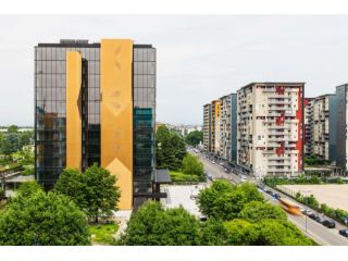 Bicocca quadrilocale 2 bagni per studenti universitari