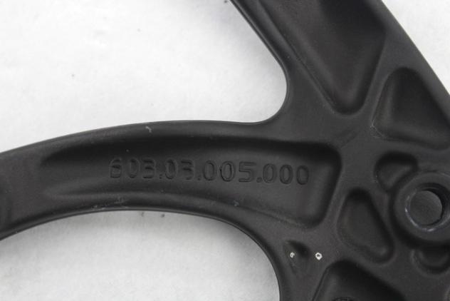 KTM 1290 SUPER DUKE R 1290 60303005000 SUPPORTO MOTORE SINISTRA 2019 LEFT ENGINE BRACKET LEGGERI GRAFFI - Foto 5