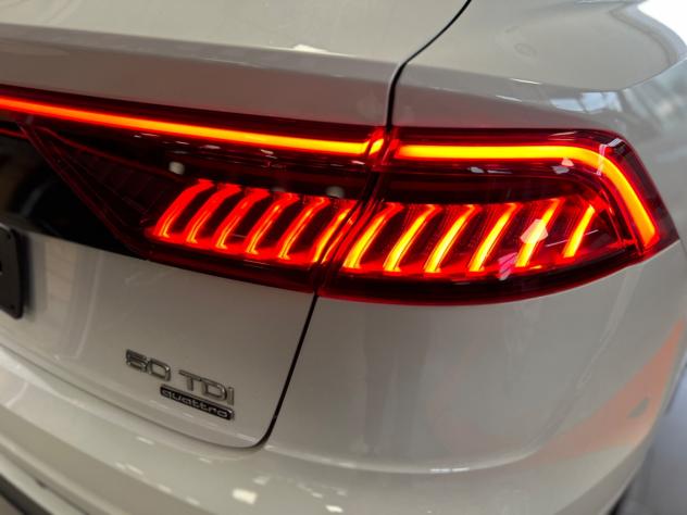 Audi Q8 50 TDI 286 CV quattro tiptronic Sport - Foto 8