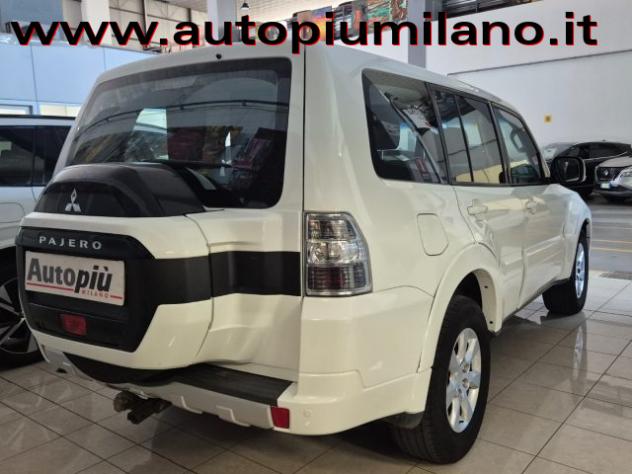 MITSUBISHI Pajero 3.2 DI-D 16V aut. 5p. Intense DPF rif. 23890501 - Foto 2