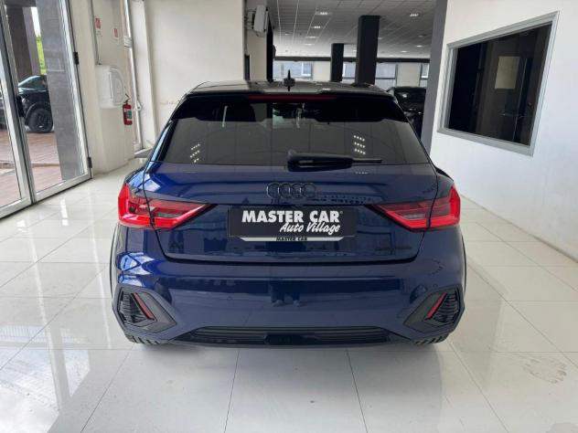 AUDI - A1 ALLSTREET 30 TFSI IDENTITY CONTRAST - Foto 6
