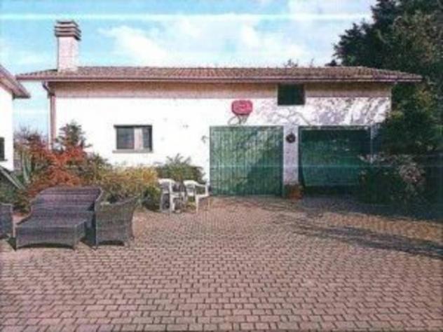 Immobile in asta di 287 m² con più di 5 locali e box auto in vendita a Ariano nel Polesine - Foto 6